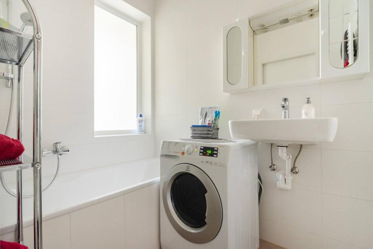 Vienna City Apartment Raffaelgasse Екстериор снимка
