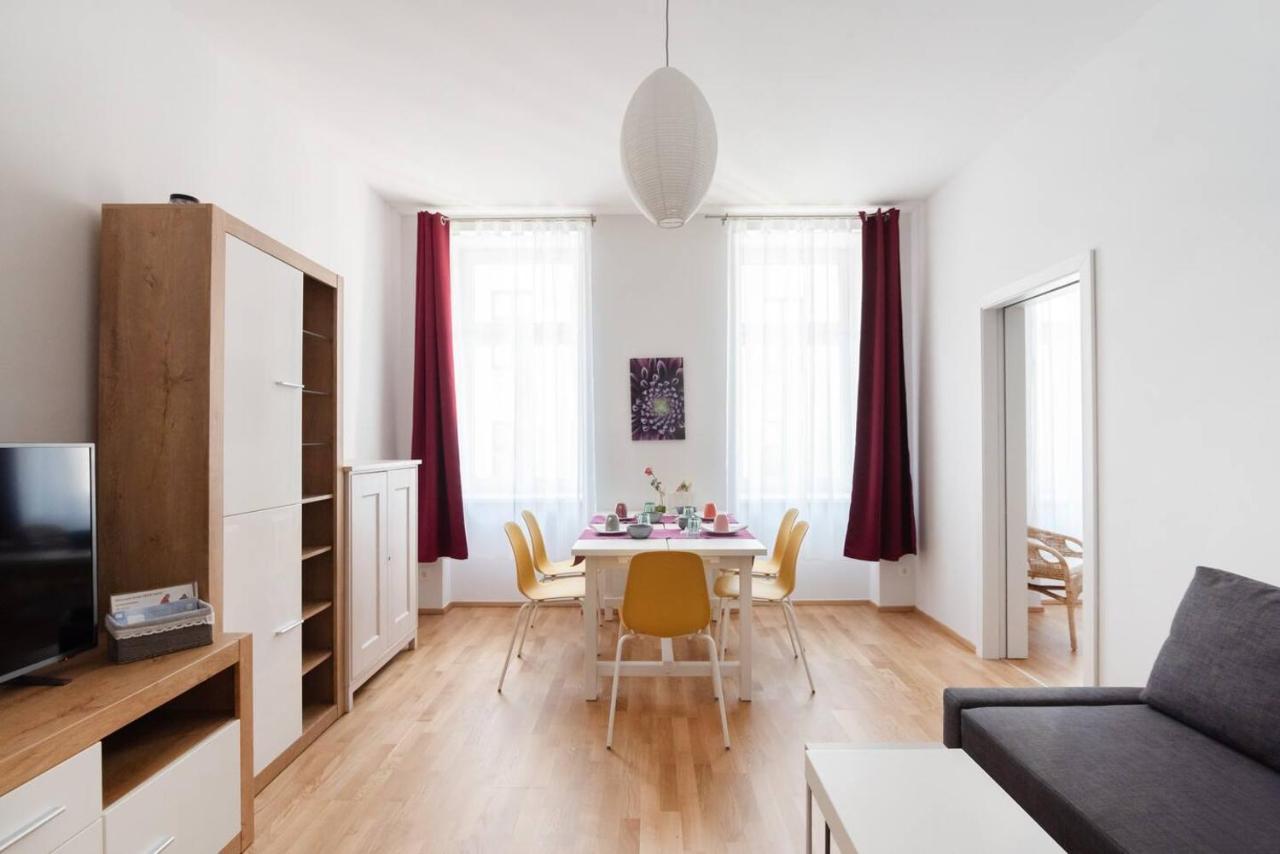Vienna City Apartment Raffaelgasse Екстериор снимка