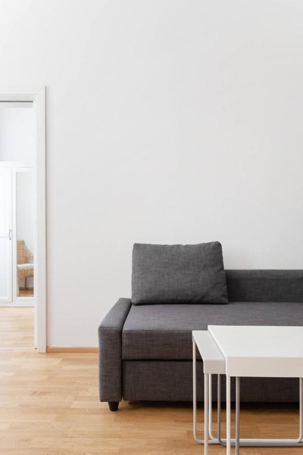 Vienna City Apartment Raffaelgasse Екстериор снимка