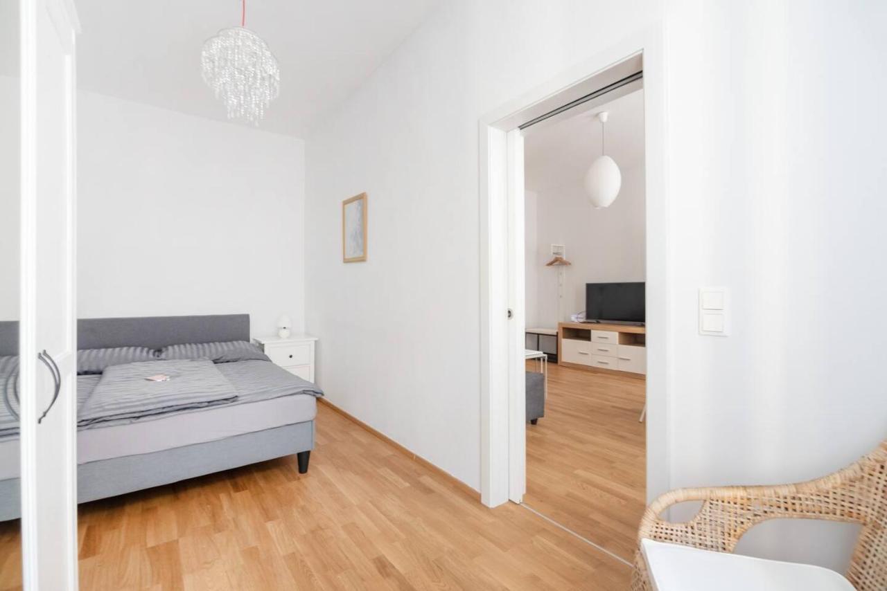 Vienna City Apartment Raffaelgasse Екстериор снимка