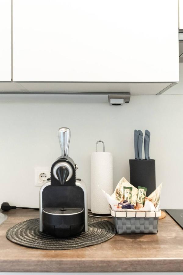 Vienna City Apartment Raffaelgasse Екстериор снимка